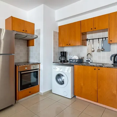 Johny'S Spot In Larnaca Apartment Exterior photo